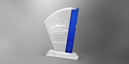 trophee-seminaire-bleu-verre-marquage-gravure-slider