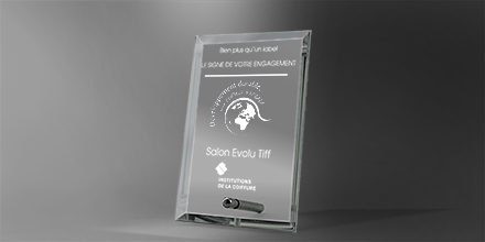 Trophee-bora-verre--marquage-laser-couleur-slider