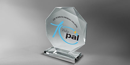 Trophée-siroccovip-slider-verre-marquage-laser-impression-couleur01