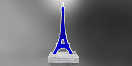 Trophee-surmesure-plexi-altuglass-toureiffel-marquage-socles-gravure laser-slider