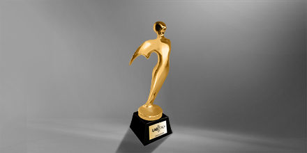 Trophee-metal-ange-doré-or